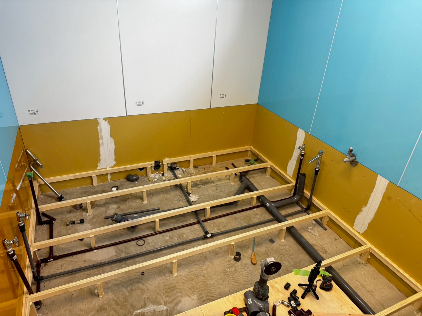 Retail Restoration project by ROCAS Corp in Tokyo